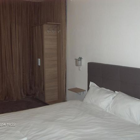 Hotel Vitan273 בוקרשט מראה חיצוני תמונה