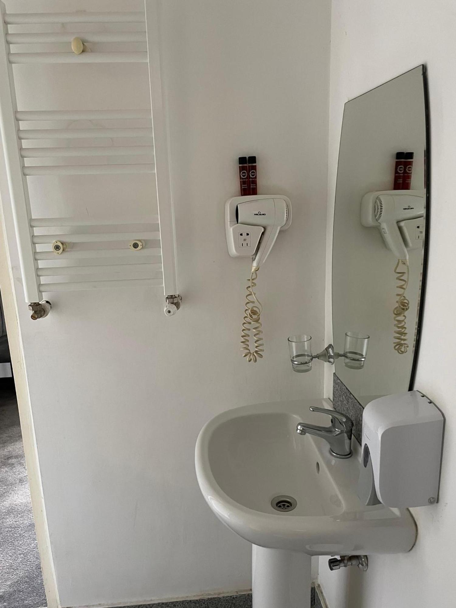 Hotel Vitan273 בוקרשט מראה חיצוני תמונה
