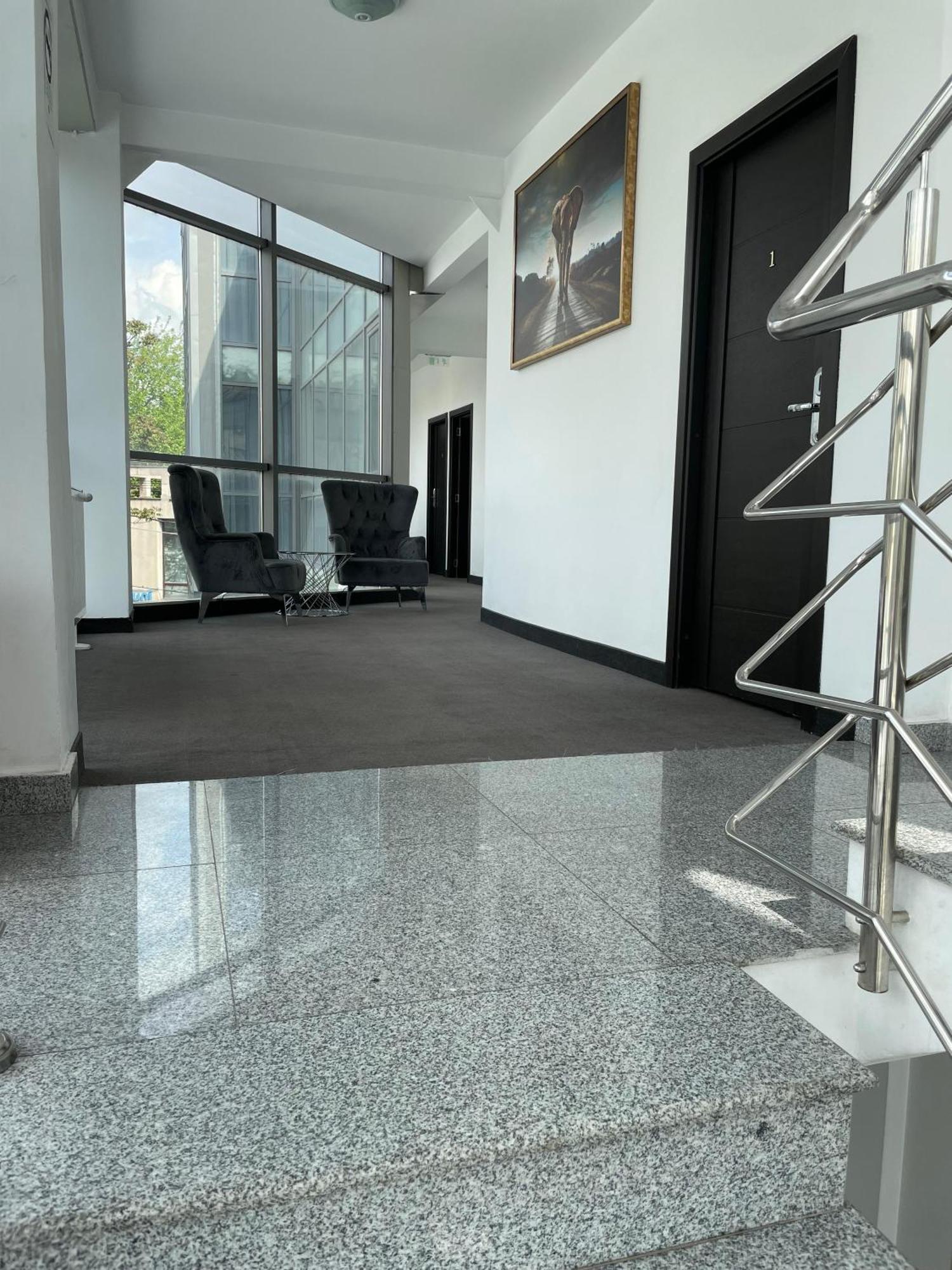 Hotel Vitan273 בוקרשט מראה חיצוני תמונה